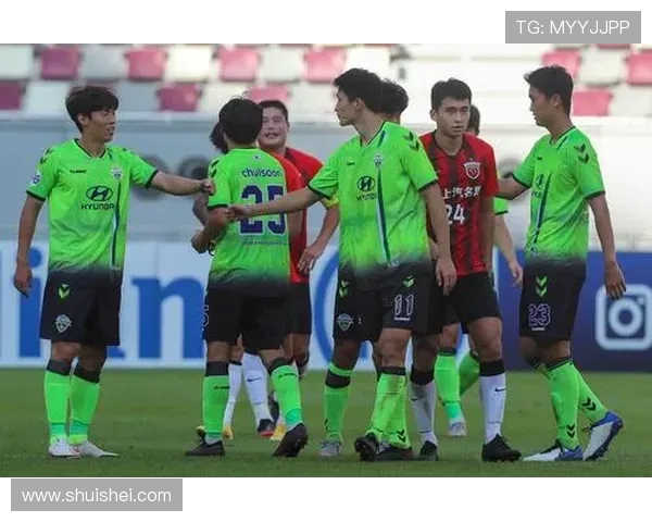 上港与全北激战回顾精彩录像重温比赛瞬间与精彩进球分析 上港与全北激战回顾精彩录像重温比赛瞬间与精彩进球分析